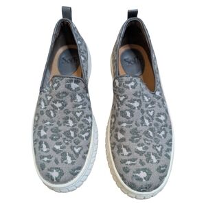 Sofft Pavina Leopard Slip-On Sneakers Size 7.5